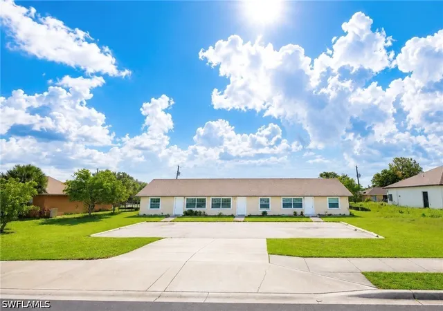 2642-santa-barbara-blvd-naples-fl-34116/hzid_2c467b36