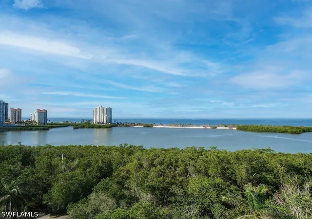 5555-heron-point-dr-902-naples-fl-34108/hzid_1275bc86