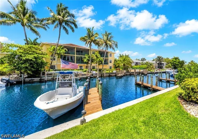 1533-chesapeake-ave-a5-naples-fl-34102/hzid_8065b24a
