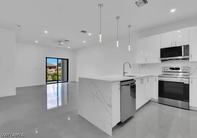 4540-4542-22nd-street-sw-lehigh-acres-fl-33973/hzid_c0483a37
