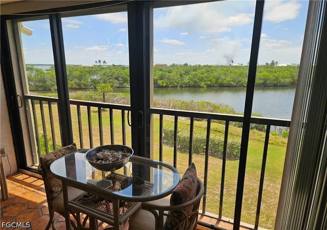 21470-bay-village-dr-244-fort-myers-beach-fl-33931/hzid_06282961
