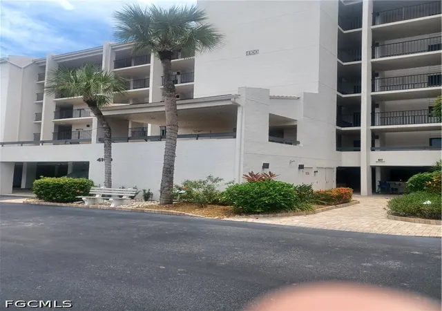 4100-steamboat-bnd-e-401-fort-myers-fl-33919/hzid_84a60338