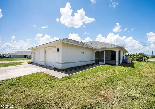 1302-1304-ne-16th-terrace-cape-coral-fl-33909/hzid_5e85ecd2