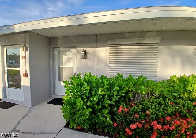 4513-sw-8th-ct-103-cape-coral-fl-33914/hzid_1d9ce1dd