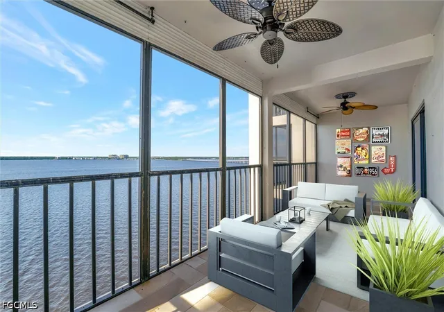1901-clifford-st-1001-fort-myers-fl-33901/hzid_1440e0e7
