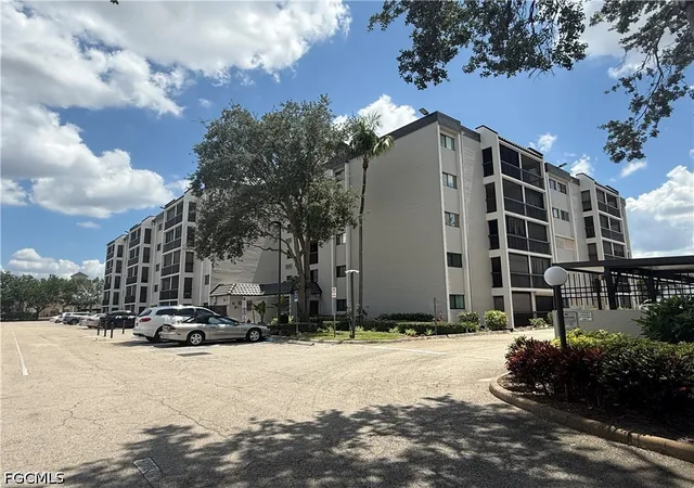 2121-collier-ave-109-fort-myers-fl-33901/hzid_0be8a5de
