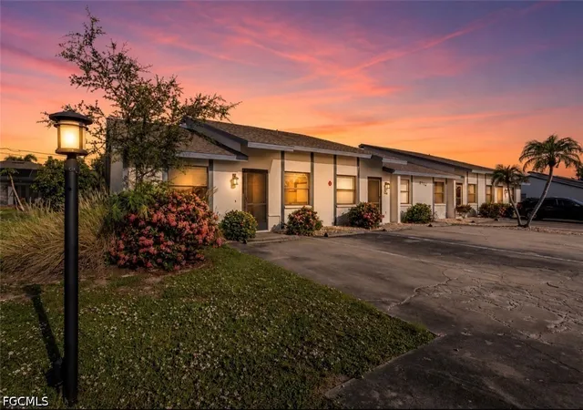 3742-sw-8th-ct-108-cape-coral-fl-33914/hzid_d9ec1d29