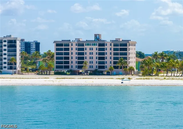 7700-estero-blvd-402-fort-myers-beach-fl-33931/hzid_d1b8c9f3