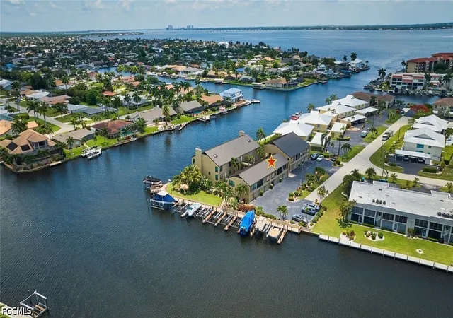 1905-se-40th-terrace-102-cape-coral-fl-33904/hzid_57149338