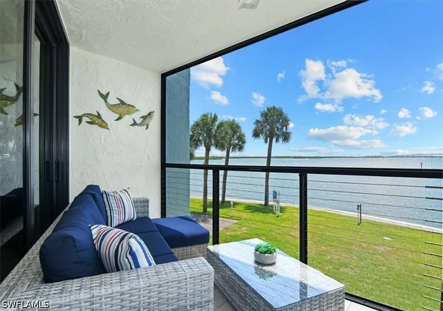 1085-bald-eagle-dr-a209-marco-island-fl-34145/hzid_32d18c5e
