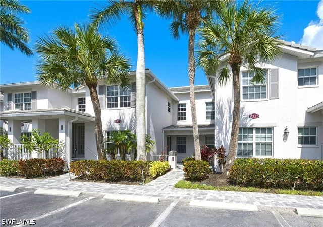8335-whisper-trace-wy-105-naples-fl-34114/hzid_a7036f12