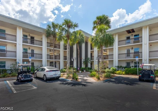 1740-pine-valley-dr-110-fort-myers-fl-33907/hzid_33ee6e65