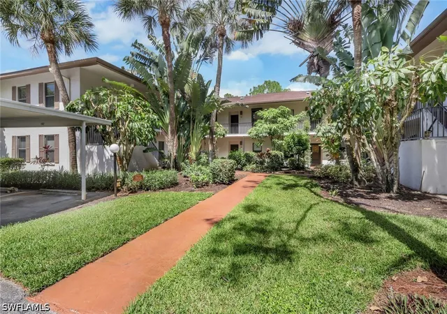 1833-courtyard-way-106-naples-fl-34112/hzid_cb81f5a1