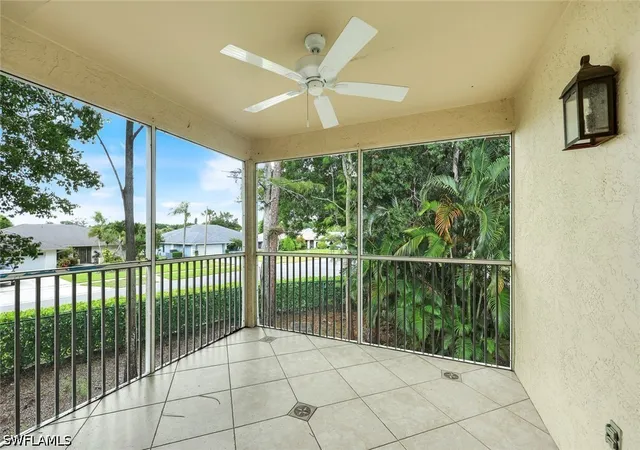 9624-crescent-garden-dr-201-naples-fl-34109/hzid_ea8b83aa
