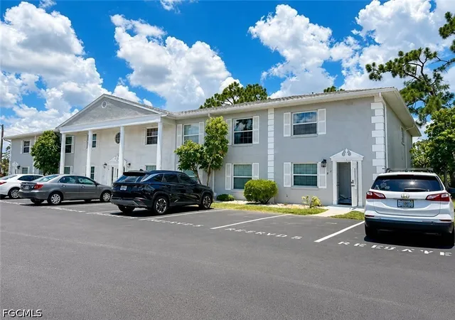 7074-nantucket-cir-5-north-fort-myers-fl-33917/hzid_a0b743c2