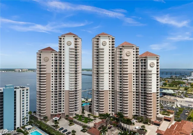 2090-w-1st-street-g807-fort-myers-fl-33901/hzid_e4fc772b