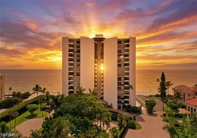 3951-gulf-shore-blvd-n-700-naples-fl-34103/hzid_b1f848d6