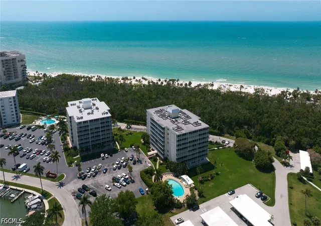 5-bluebill-ave-308-naples-fl-34108/hzid_da32ecf4