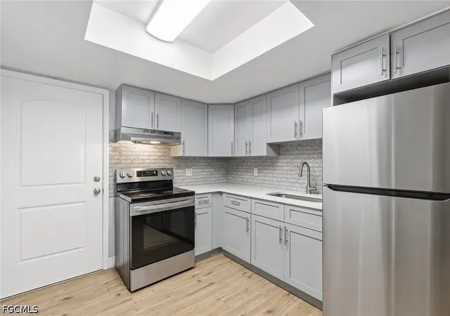 2184-lakeville-dr-north-fort-myers-fl-33917/hzid_18abf0f6