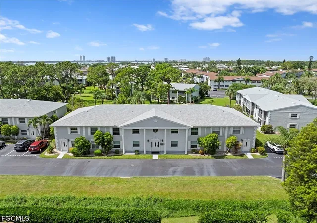7104-nantucket-cir-3-north-fort-myers-fl-33917/hzid_be287b13