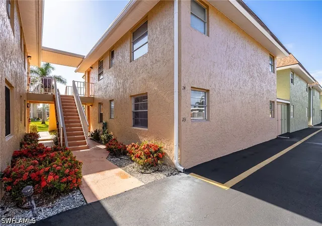 1400-pompei-ln-23-naples-fl-34103/hzid_a3dcd4b9