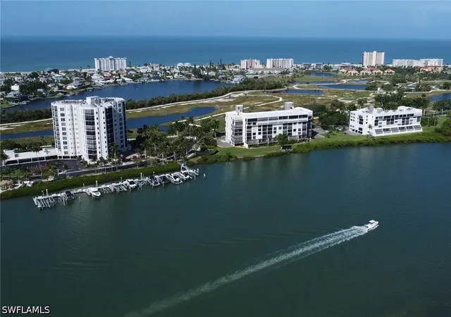 4198-bay-beach-ln-113-fort-myers-beach-fl-33931/hzid_70dafcf6
