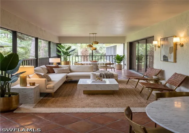 1826-kings-lake-blvd-203-naples-fl-34112/hzid_26bcbd72
