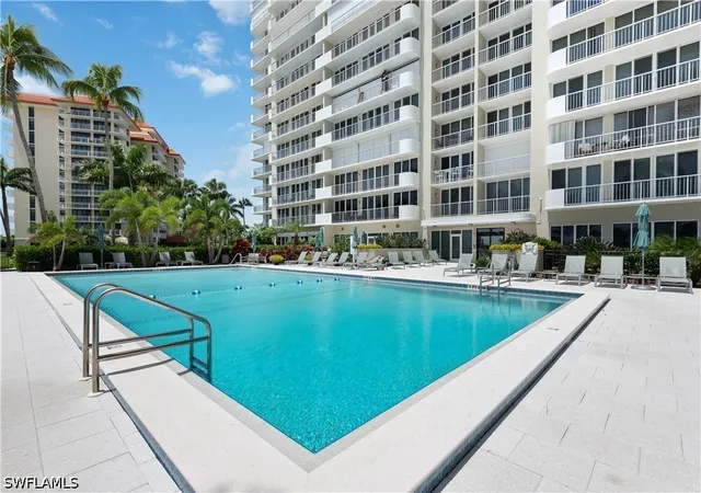 140-seaview-ct-204s-marco-island-fl-34145/hzid_1d0d3c87
