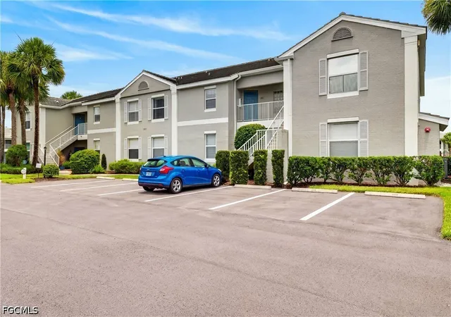 12065-summergate-cir-203-fort-myers-fl-33913/hzid_8b66ad17