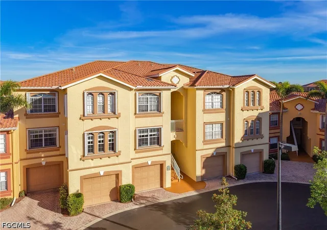 15625-ocean-walk-cir-s-208-fort-myers-fl-33908/hzid_7ac02a1d