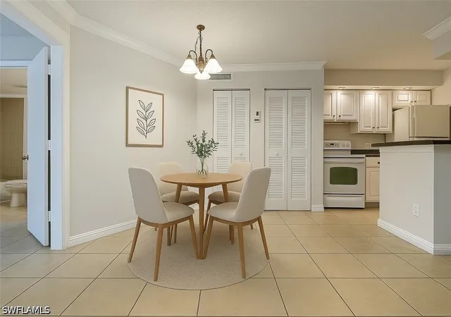 194-santa-clara-dr-12-naples-fl-34104/hzid_2529a8a1