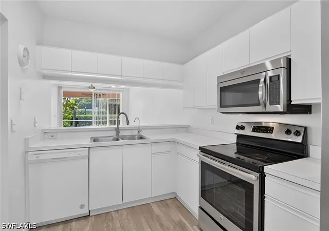 328-bradstrom-cir-e101-naples-fl-34113/hzid_055abc85