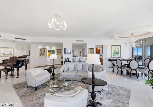13675-vanderbilt-dr-810-naples-fl-34110/hzid_7b9e63b3