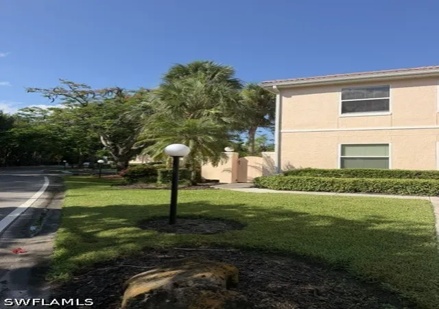 628-woodshire-ln-g12-naples-fl-34105/hzid_0a7463cf
