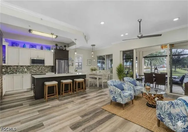 175-shadroe-cove-cir-1101-cape-coral-fl-33991/hzid_ba2fcf4e