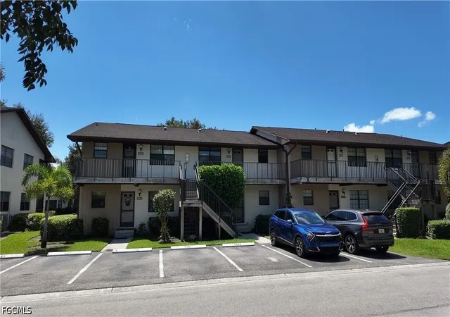5257-treetops-dr-x202-naples-fl-34113/hzid_57fa1eca