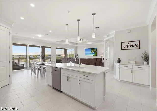 239-indies-dr-e-202-naples-fl-34114/hzid_3611e26b