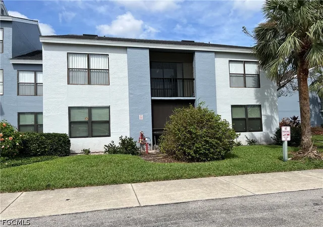 13621-eagle-ridge-dr-1527-fort-myers-fl-33912/hzid_1705cbb5