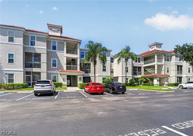 23520-walden-ctr-dr-205-estero-fl-34134/hzid_45373c57