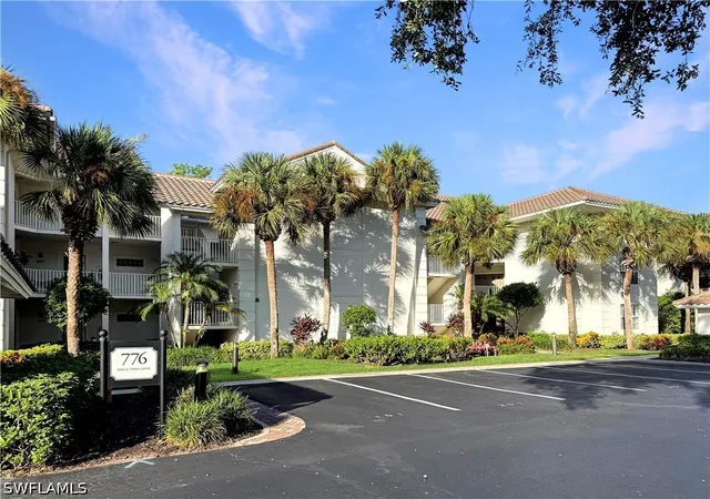 776-eagle-crk-dr-303-naples-fl-34113/hzid_0ba4e62b
