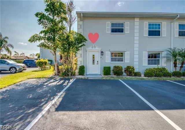 7050-nantucket-cir-1-north-fort-myers-fl-33917/hzid_dc4da0cc