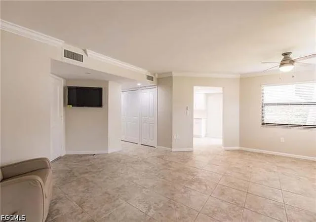 1522-mainsail-dr-6-naples-fl-34114/hzid_142a4542