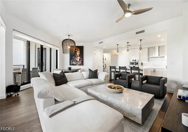 1115-central-ave-339-naples-fl-34102/hzid_697d8230