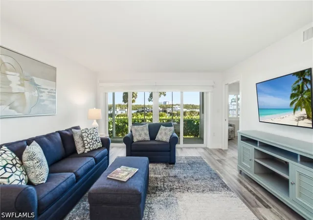 305-goodlette-frank-rd-s-c205-naples-fl-34102/hzid_587d61d5