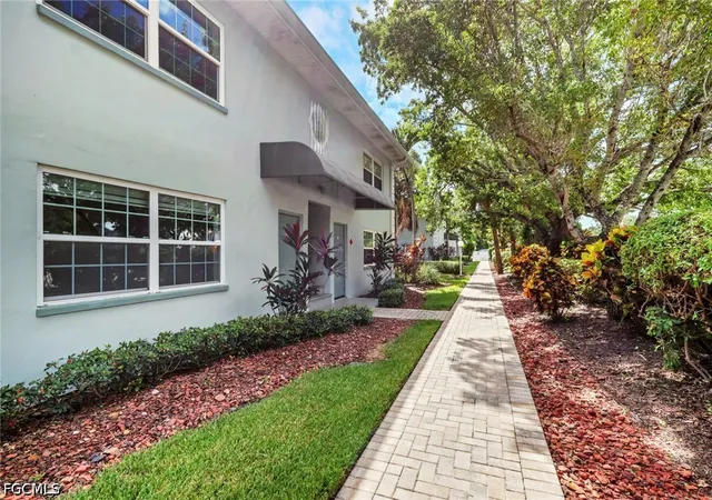 3322-n-key-dr-3-north-fort-myers-fl-33903/hzid_b9874693