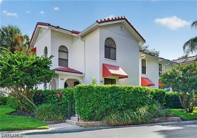 599-serendipity-dr-599-naples-fl-34108/hzid_7910934d