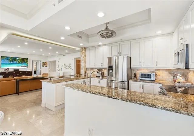 4751-w-bay-blvd-804-estero-fl-33928/hzid_767ab3b2