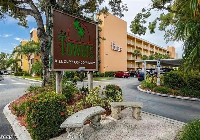 e-mall-2366-dr-409-fort-myers-fl-33901/hzid_6f8b14b9