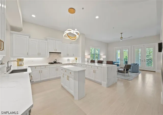 2886-castillo-ct-103-naples-fl-34109/hzid_b9b830bd