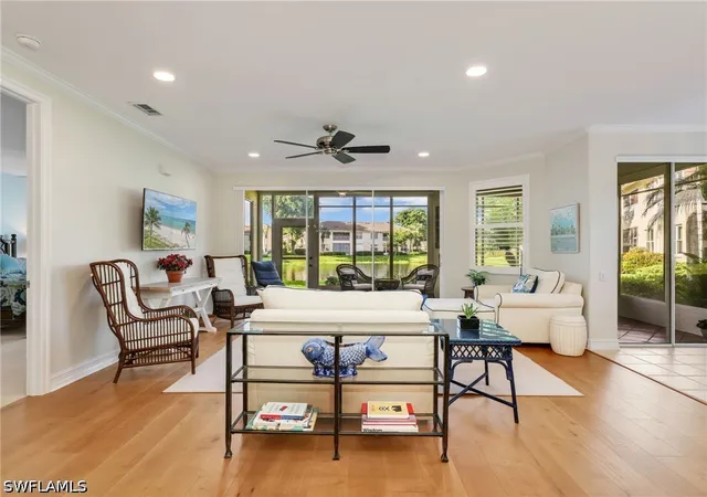 882-carrick-bnd-cir-102-naples-fl-34110/hzid_7561d0a2